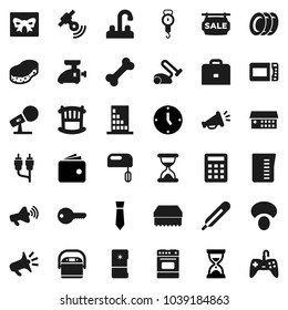 Flat vector icon set - sponge vector, plates, water tap, measuring cup, scales, oven, mushroom, case, wallet, clock, sand, tie, bone, microphone, satellitie, loudspeaker, rca, thermometer, key, crib