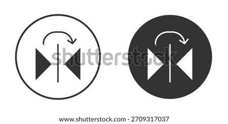 Flip horizontal icon in glyph style for web Design. UI UX icons