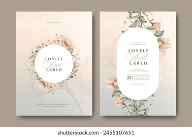 Tarjeta de invitación de boda de marco floral con fondo de color crema