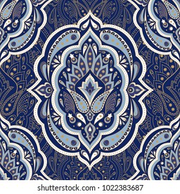 Floral indian paisley pattern vector seamless. Vintage flower ethnic ornament for persian rugi fabric. Oriental folk design for silk bedroom textile, clothing, yoga wallpaper, india luxury wedding.