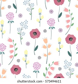  Patrón floral. Flores coloridas de resorte sin costura - campanula, trébol, amapolas. Textura de flores decorativas. Diseño de tejidos, papel pintado, textiles y decoración.