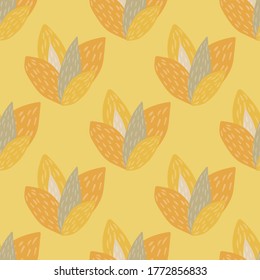 Patrón floral sin fisuras con hojas naranja y azul sobre fondo naranja claro. Perfecto para papel tapiz, fondo de página web, impresión de tela, papel envolvente. Ilustración vectorial.