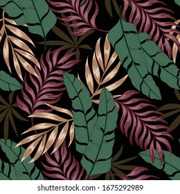 Blumennahtlose tropische Muster mit hellgrünen und roten Pflanzen und Blättern auf schwarzem Hintergrund.  Nahtlose Muster mit bunten Blättern und Pflanzen. Design der Vektorillustration. Dschungeldruck.Blumenhintergrund. 