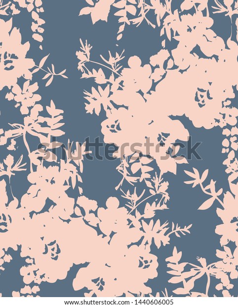 花柄のシルエット 植物のシームレスな模様 手描きの抽象的な花 バラの芽 花びら 繊維 布地 ラッパー 壁紙 表面のビンテージ背景 のベクター画像素材 ロイヤリティフリー