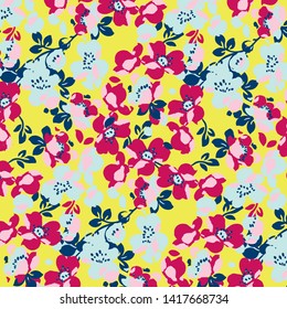 Floral vector pattern with small flowers and leaves