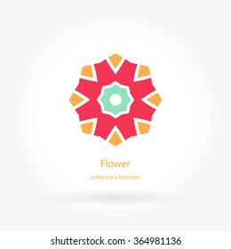 Blütenblau, rosafarbenes Logo. Helles, saftiges Logo. Blumen-Logos. Logo für Boutique, Süßigkeiten. Firmenlogo, Marke, Emblem, Element. Einfaches geometrisches Logo. Mandala-Logo. Geschäfte, Einladungen. Kaleidoskop.