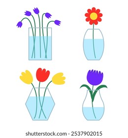 Conjunto de flor en florero. Flores diferentes. Jarrones de vidrio transparente con agua azul. Lindo icono colorido. Daisy, tulipán, gerbera, flor de campana azul. Decoración cerámica. El fondo blanco. Diseño plano. Vector