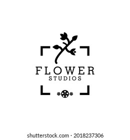 Flowers logo with focus square lens frame suitable for photography studio