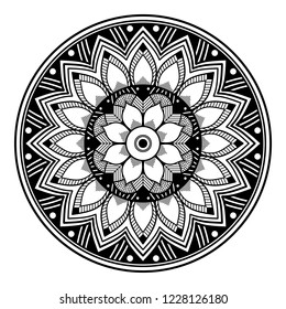 
Flower-shaped mandala, black and white pattern. Islam, Arabic, Pakistan, Moroccan, Turkish, Indian, Spain motifs. Hand drawn background, vector isolated on white. EPS10
