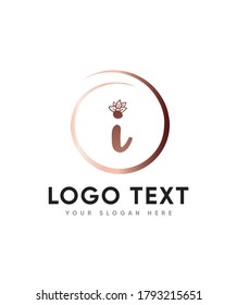 A flowing and distinct handwritten letter I logo template, Vector logo for business and company identity 