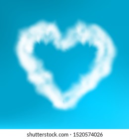 Aislado en el cielo azul. Nube romántica blanca mitad transparente en forma de corazón. Ilustración vectorial para el diseño gráfico.
