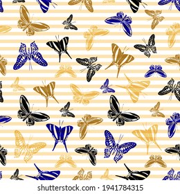 Volando siluetas de mariposa creativas sobre un patrón sin fisuras vectorial de fondo a rayas. Los niños diseñan la impresión textil. Las siluetas de insectos del jardín de rayas y mariposas son papel tapizado sin fisuras.