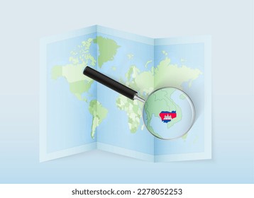 Mapa del mundo plegado con una lente de aumento que apunta a Camboya. Mapa y bandera de Italia en lupa. Ilustración vectorial en tono de color azul.