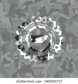 folder icon inside grey camo emblem