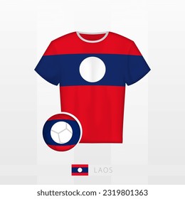 Uniforme de fútbol de la selección nacional de Laos con fútbol con bandera de Laos. Jersey de fútbol y fútbol con bandera. Plantilla de vectores.