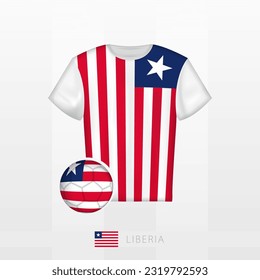 Uniforme de fútbol de la selección nacional de Liberia con fútbol con bandera de Liberia. Jersey de fútbol y fútbol con bandera. Plantilla de vectores.