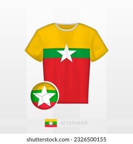 Uniforme de fútbol de la selección nacional de Myanmar con fútbol con bandera de Myanmar. Jersey de fútbol y fútbol con bandera. Plantilla de vectores.