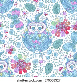 Forest owl vector seamless pattern. Doodle background with flowers, leafs, owl. Cute print background. Cartoon background.