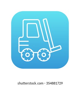 Icono de la línea de elevación de horquilla para web, móviles e infografías. Icono de blanco vector en el cuadrado de gradiente azul con esquinas redondeadas aisladas en fondo blanco.