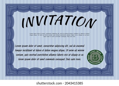 Invitación formal. Bonito diseño. Con un fondo lineal complejo.   Color azul.