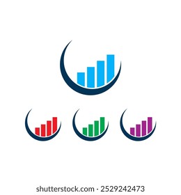 Quatro gráficos de barras coloridos que crescem em formas crescentes ideais para relatórios financeiros, apresentações de análise de dados, ilustrações de tendências de mercado.
