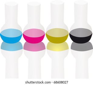 cuatro matraz con tinta de citología aislada en fondo blanco