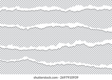 Cuatro pedazos largos de fondo transparente de los papeles rasgados, bordes de papel rasgados aislados
