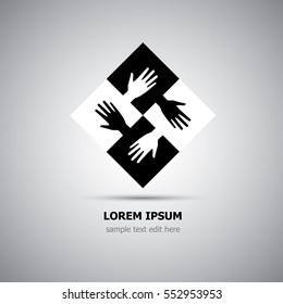Cuatro organizaciones cooperan con el logo en blanco y negro - cuatro piezas de jigsaws y manos unidas