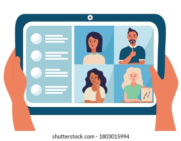 Cuatro personas están en la pantalla del dispositivo tablet, en el diseño de la ilustración del vector de videollamadas de conferencia. resolver el problema del negocio. Mujeres y hombres. Dispositivo de mano humana y conexión de comunicación en línea.  caricatura.