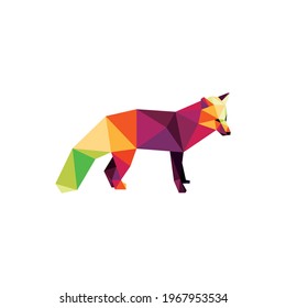Siluetas de poligono bajo de Fox Polygon. Ícono del vector Fox colorido. Logo de Fox colorido. Icono colorido abstracto