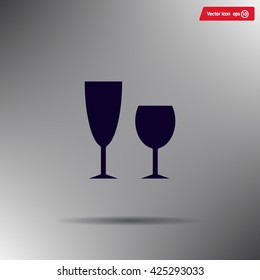 Fragile or packaging symbol. Glass icon. Vector illustration