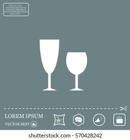 Fragile or packaging symbol. Glass icon. Vector illustration