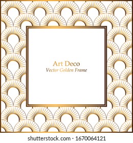 Marco con motivos dorados. Las conchas adornan el fondo blanco. Marco vectorial de lujo. Motivos de los años 1920-30. Marco cuadrado con lugar para el texto. Para invitaciones, tarjetas de felicitación, portadas, invitaciones de boda.