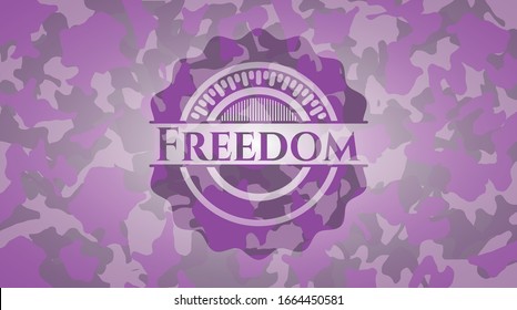 emblema de camo rosa de la libertad. Ilustración vectorial. Detallado.