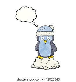 freehand gezeichnete Gedankenblase strukturierte Cartoon-Pinguin mit Hut