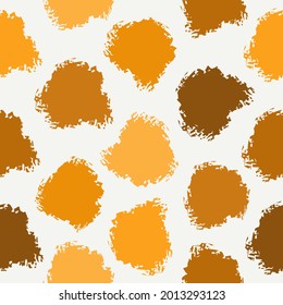 Freehand spots seamless pattern. Animal skin handdrawn print. Wildlife, natural camouflage background. Paint brush texture. Artistic hand drawn structure. Vector organic motif abstract wallpaper