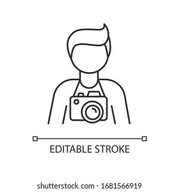 Freelance photographer, operator pixel perfect linear icon. Photojournalist, paparazzi. Thin line customizable illustration. Contour symbol. Vector isolated outline drawing. Editable stroke