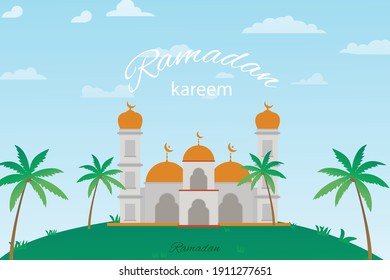 El fondo fresco y luminoso de la mezquita del mes de Ramadán