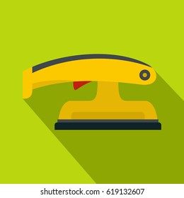 Fret saw icon. Flat illustration of fret saw vector icon for web