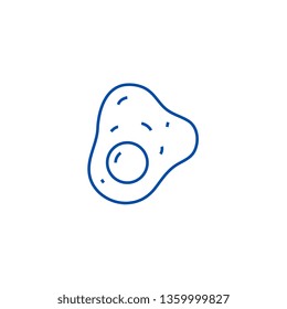 Fried eggs line icon concept. Fried eggs flat  vector symbol, sign, outline illustration.