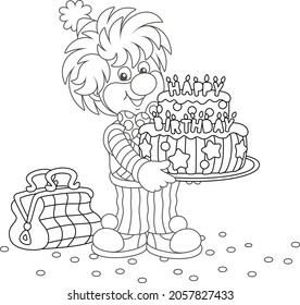 Freundlich lächelnder Zirkus in einem lustigen Anzug mit einem geschmückten, süßen GeburtstagKuchen zum Dessert auf einer Party, schwarz-weißer Umrisskarikgrafik für eine farbige Buchseite