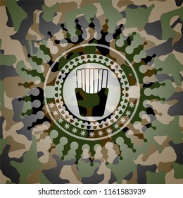 fries icon on camo pattern