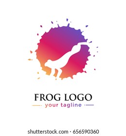 FROG LOGO. animal logo with gradation concept