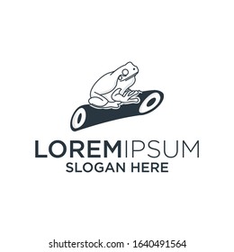 frog logo design vector graphic
