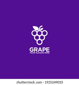 Obstlogo, Traubenlogo, violetter Traubenmost mit einem einzigen Blatt, Marke und violettem Hintergrund