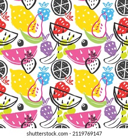 Fruit seamless pattern, collection of juicy fruits, apple, pear, strawberry, orange slice, peach, plum, banana, watermelon, papaya, grapes, lemon and berries background, vector illustration.
