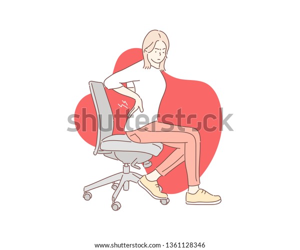 腰痛に悩む欲求不満の女性 腰をマッサージし 職場の座り心地の悪いオフィスチェアに座る 手描きのスタイルのベクター画像デザインイラスト のベクター画像素材 ロイヤリティフリー