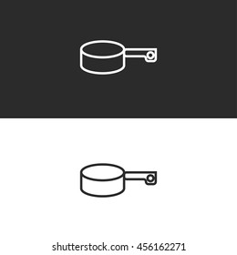 frying pan line icon