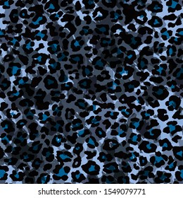 Full seamless leopard cheetah animal skin pattern. Design for textile fabric printing. Suitable for fashion use.