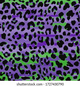 Full seamless leopard cheetah animal skin pattern. Ornamet Design for women textile fabric printing. Suitable for trendy fashion use.